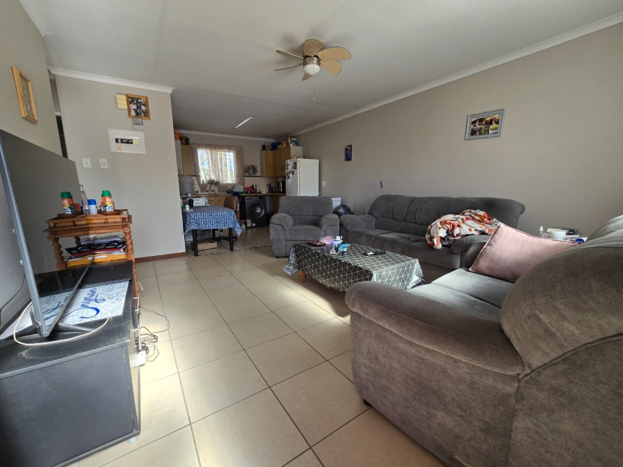 2 Bedroom Property for Sale in Van Der Hoff Park North West